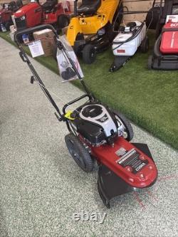 Cobra WT56B Powered Wheeled Trimmer 22 Briggs & Stratton Engine