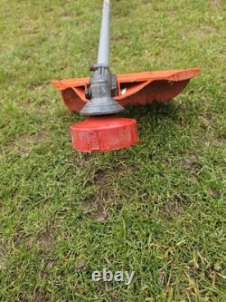 Echo SRM-2306ES 21.2cc Petrol Strimmer / Brushcutter Loop Handle uses stihl oil