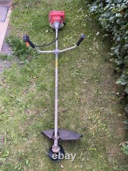 Honda UMK422 Petrol Strimmer BrushCutter Clearing 4 Stroke Ready for work