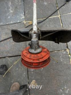 Honda UMK425E Petrol Strimmer Brushcutter Clearing Saw 4-Stroke