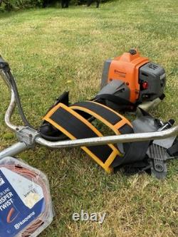 Husqvarna 543RS Petrol Brush Cutter 2-Stroke 40.1cc 1.5kW String Trimmer