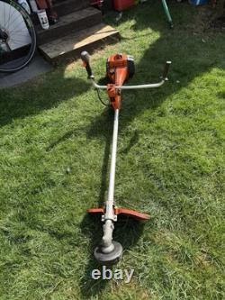 Husqvarna 545 RXT heavy duty Petrol Brushcutter Strimmer