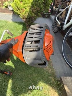 Husqvarna 545 RXT heavy duty Petrol Brushcutter Strimmer
