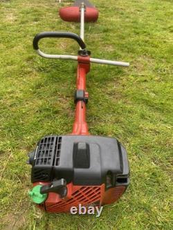 Jonsered GR 2026 L two stroke petrol brushcutter or strimmer. GWO