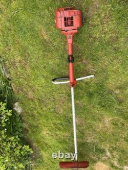 Jonsered GR 2026 L two stroke petrol brushcutter or strimmer. GWO
