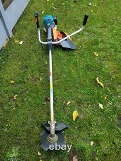 MAKITA EM4340L 33.5cc MM4-Stroke Petrol Brush Cutter Bull Handle