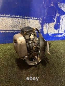 Makita BCX2510 Mm4 Petrol Strimmer Brushcutter Engine