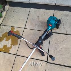 Makita Brush cutter petrol RBC 225 just serviced NOT USED MUCH collection only