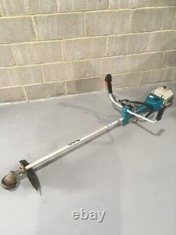 Makita DBC 3300 Petrol strimmer brushcutter-With Safety Harness Works Well