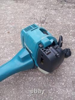 Makita Em4351uh Petrol Strimmer. Strimmer Head Fitted 4 Stroke