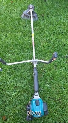 Makita RBC320E Petrol Strimmer Bull Hown Strimmer