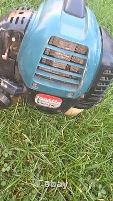 Makita RBC320E Petrol Strimmer Bull Hown Strimmer