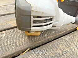 Ryobi RLT30 Petrol Strimmer Brush cutter 30cc Working with tools line fuel & oil