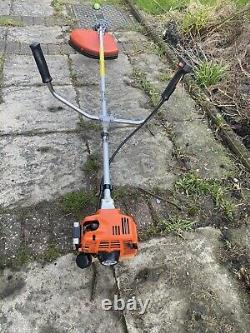 Stihl FS 76 Petrol Strimmer / Brush cutter