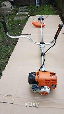 Stihl FS 90 /FS100 Professional Strimmer, BrushCutter 28.4cc Petrol 4MIX Engine