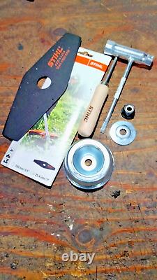 Stihl Fs55 Fs56r/rc Km56rc-e Fs70r/rc Brush Cutters 2 Tooth Blade Kit, Nut, Key