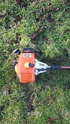 Stihl Fs 120 Petrol 2 Stroke Strimmer / Brushcutter