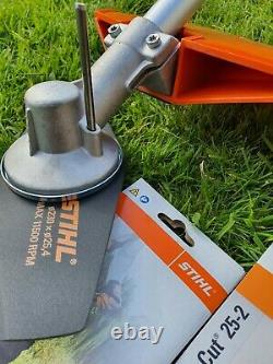 Stihl Km-mb Kombi / Combi Strimmer / Brushcutter Attachment With Strimmer Head