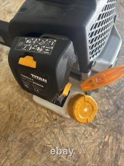 Titan TTBCP33-4 33cc Split Straight Shaft Strimmer