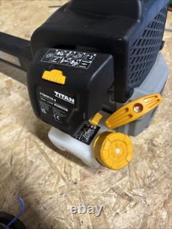 Titan TTBCP33-4 33cc Split Straight Shaft Strimmer