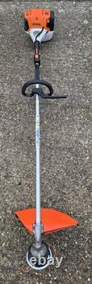 Coupe-bordure à essence Stihl FS 131 Modèle 2024 FS131R