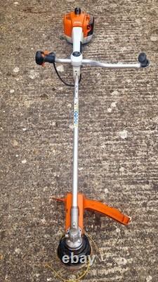 Coupe-bordures à essence Stihl FS 411C année 2023