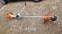 Coupe-bordures à essence Stihl FS 411C année 2023