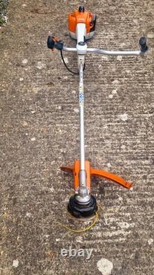 Coupe-bordures à essence Stihl FS 411C année 2023