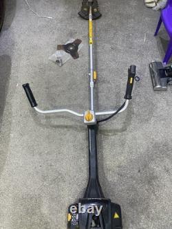 Coupe-herbe professionnel. Titan Anti Vibration TTBCP33-4