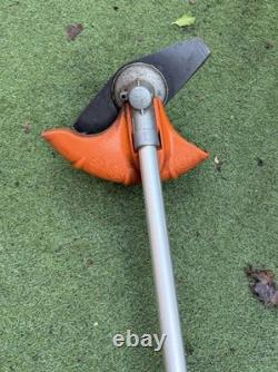 Débroussailleuse/Coupe-bordures à essence Stihl FS 70 C 27,2 cc