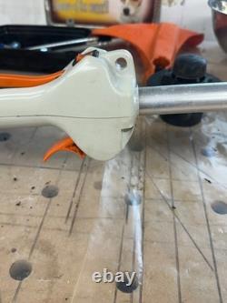 Débroussailleuse STIHL FS 45 avec nouvelle bougie de rechange et kit carburateur. Striiimer