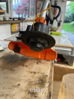 Débroussailleuse STIHL FS 45 avec nouvelle bougie de rechange et kit carburateur. Striiimer