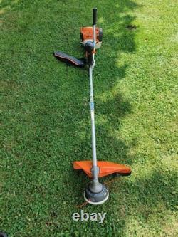 Débroussailleuse Stihl FS131 250 £, à récupérer sur place