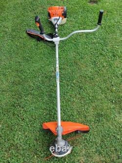 Débroussailleuse Stihl FS131 250 £, à récupérer sur place