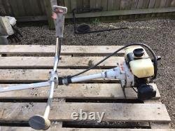 Débroussailleuse Stihl FS96 en panne pour pièces, contactez pour les prix