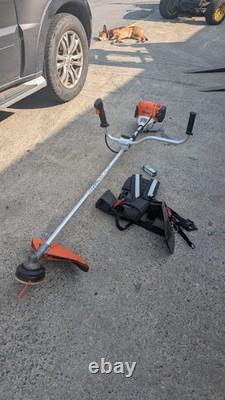 Débroussailleuse Stihl FS 91 avec harnais de coupe à fil, environ 2018
