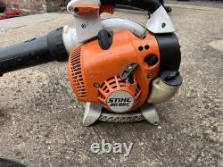 Débroussailleuse Stihl Fs130 avec accessoires et souffleur de feuilles Stihl Bg 86c