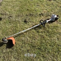 Débroussailleuse/Tronçonneuse à essence STIHL FS55R 27,2 cc