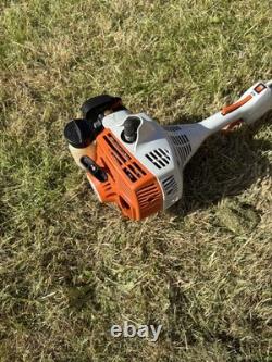 Débroussailleuse/Tronçonneuse à essence STIHL FS55R 27,2 cc