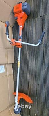 Débroussailleuse à essence Husqvarna 545RX toute neuve