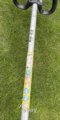 Débroussailleuse à essence Stihl FS45 avec poignée en boucle