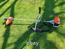 Débroussailleuse à essence Stihl FS 131. COLLECTE LOCALE 230 £