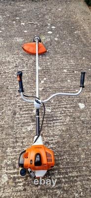 Débroussailleuse à essence Stihl FS 240C modèle 2022 FS240C