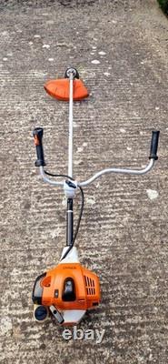 Débroussailleuse à essence Stihl FS 240C modèle 2022 FS240C