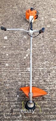 Débroussailleuse à essence Stihl FS 240C modèle 2022 FS240C