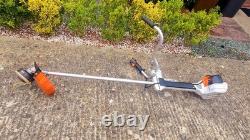 Débroussailleuse à essence Stihl FS 411C année 2023
