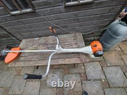 Débroussailleuse à essence Stihl Fs310 en très bon état, révisée