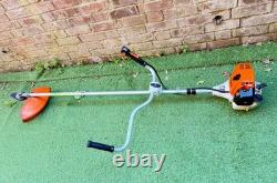 Débroussailleuse thermique Stihl FS 130 Coupe-bordures / débroussailleuse FS130