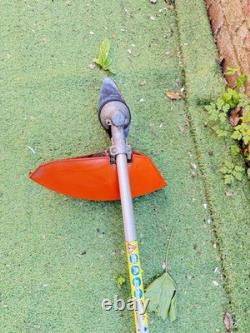 Débroussailleuse thermique Stihl FS 130 Coupe-bordures / débroussailleuse FS130