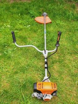 Débroussailleuse thermique Stihl FS 131, coupe-bordures, débroussailleuse FS131, modèle année 2024